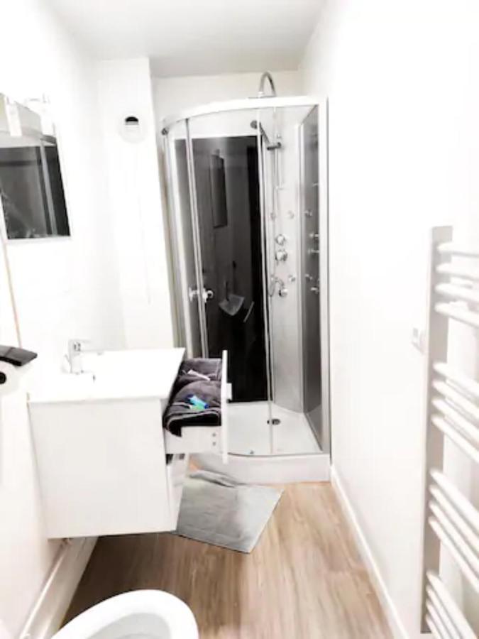 Le Petit Nid Du Mont Saint Michel Apartment Понторсон Екстериор снимка
